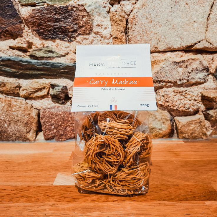 Tagliolini au curry Madras – pâtes artisanales Hermine Dorée fabriquées en Bretagne, sélectionnées par Gosiez.